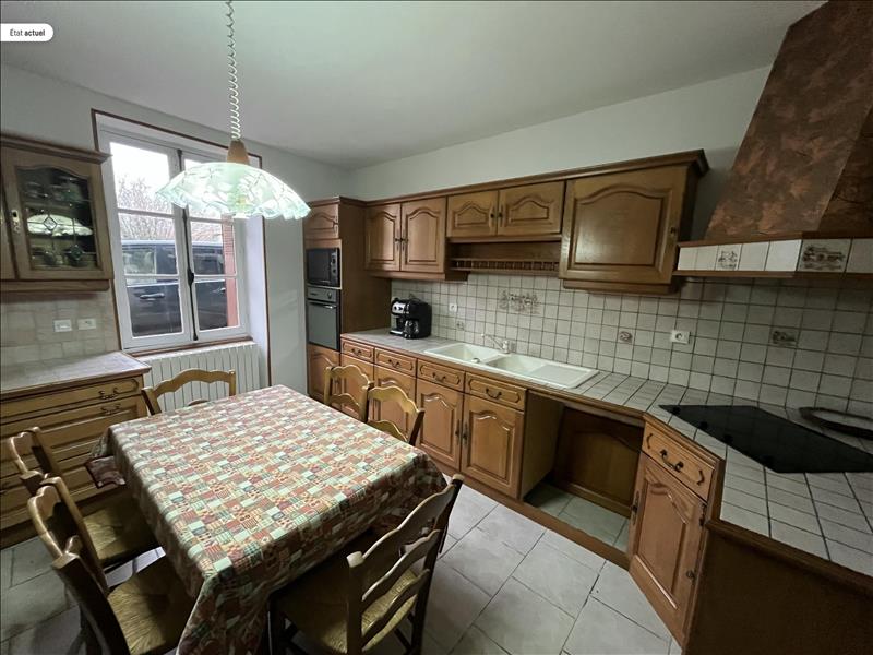 Vente Maison LIZANT - 10 pièces -201 m² - (86400)