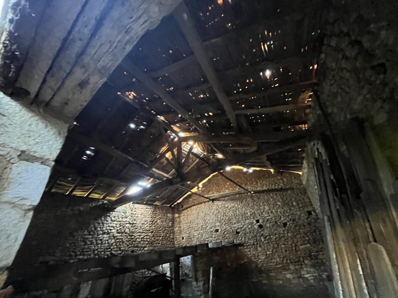 Vente Grange NANTEUIL EN VALLEE - 1 pièce -90 m² - (16700)