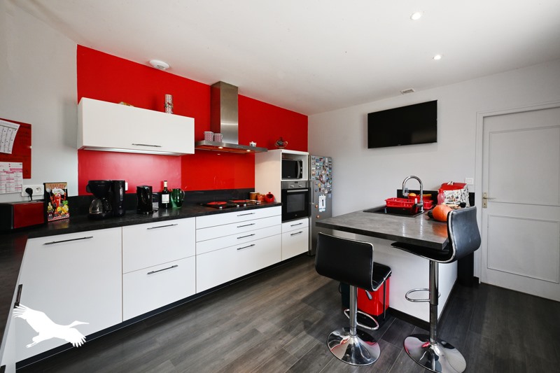 Vente Maison BIOUSSAC - 6 pièces -110 m² - (16700)