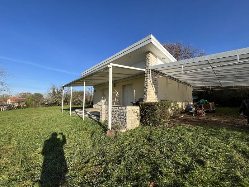 Vente Maison BEAULIEU SUR SONNETTE - 7 pièces -160 m² - (16450)