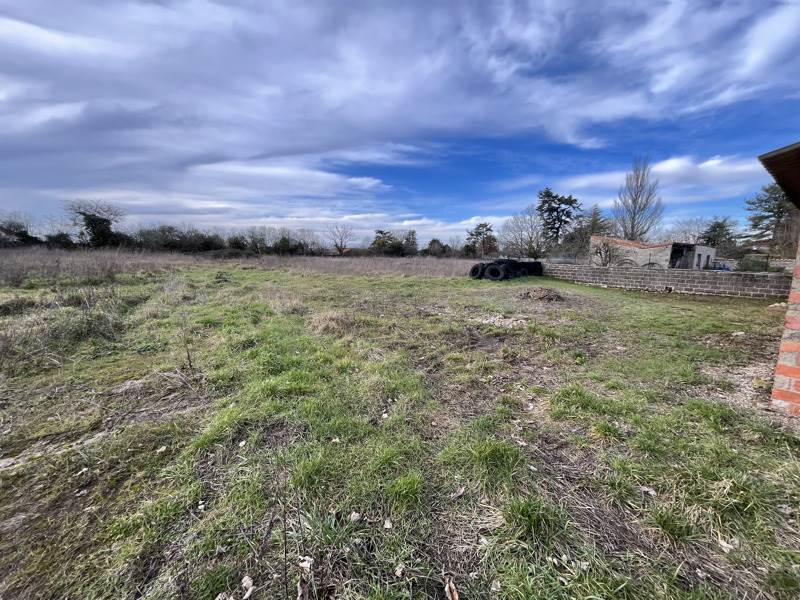 Vente Maison VILLEFAGNAN - 3 pièces -120 m² - (16240)