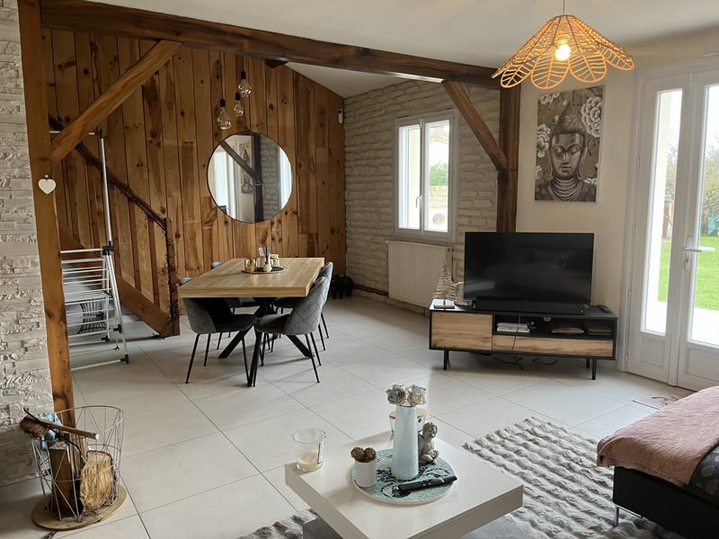 Vente Maison CHARROUX - 4 pièces -97 m² - (86250)