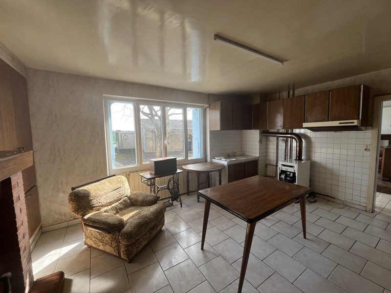 Vente Maison POURSAC - 2 pièces -65 m² - (16700)