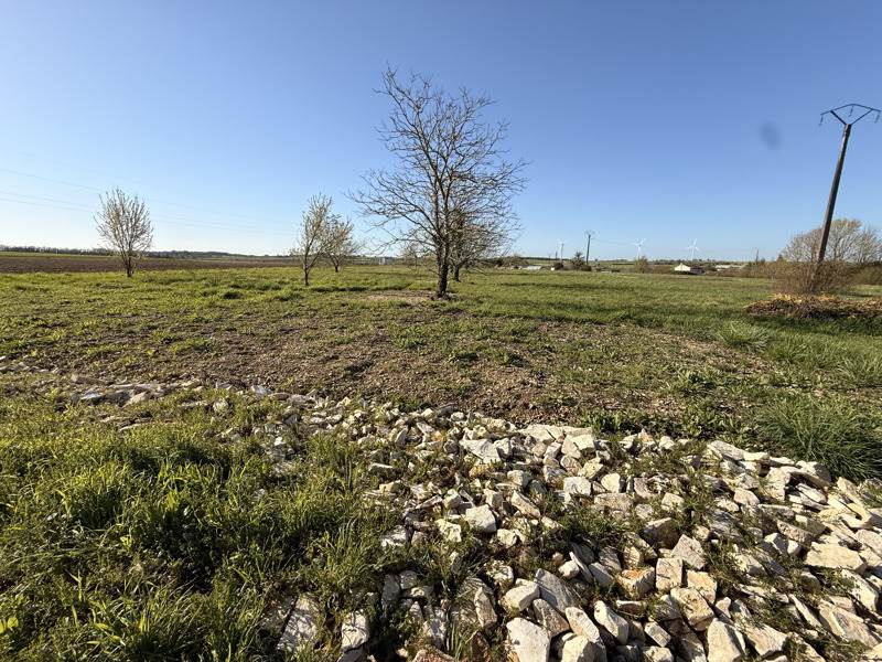 Vente Maison VERVANT - 2 pièces -290 m² - (16330)