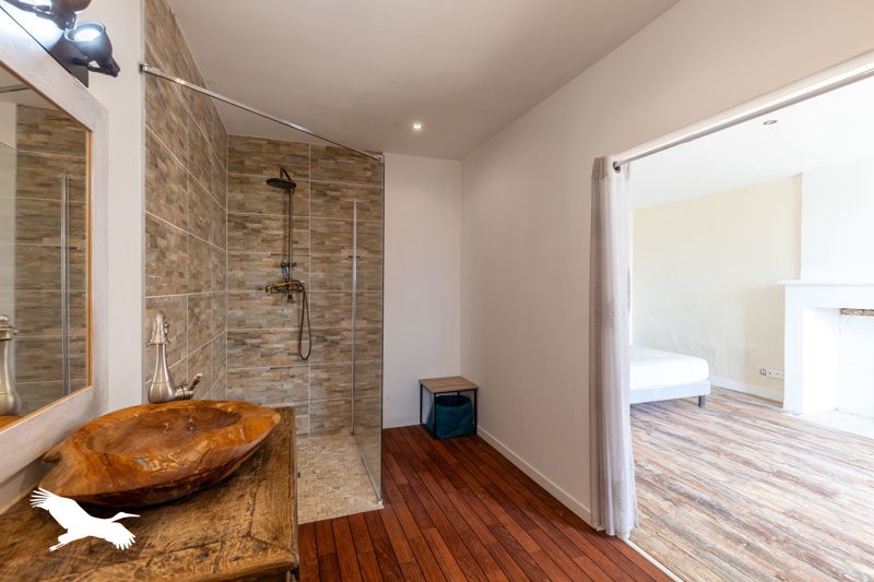 Vente Maison FONTENILLE - 8 pièces -295 m² - (16230)