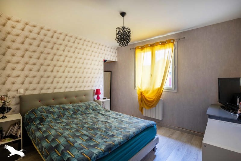 Vente Maison RUFFEC - 5 pièces -131 m² - (16700)