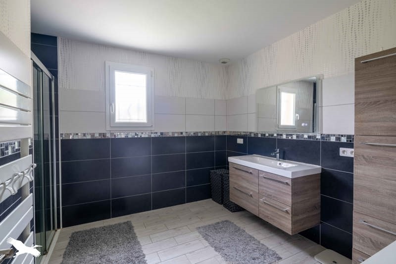 Vente Maison RUFFEC - 5 pièces -131 m² - (16700)