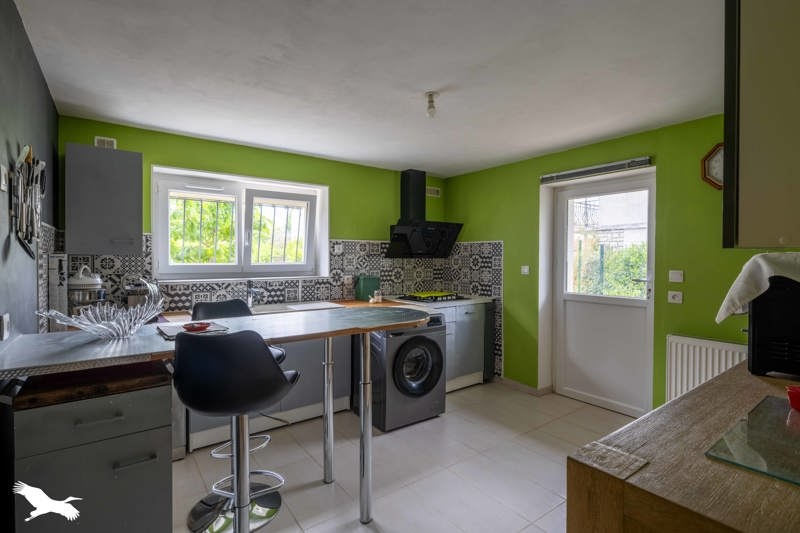 Vente Maison RUFFEC - 5 pièces -172 m² - (16700)
