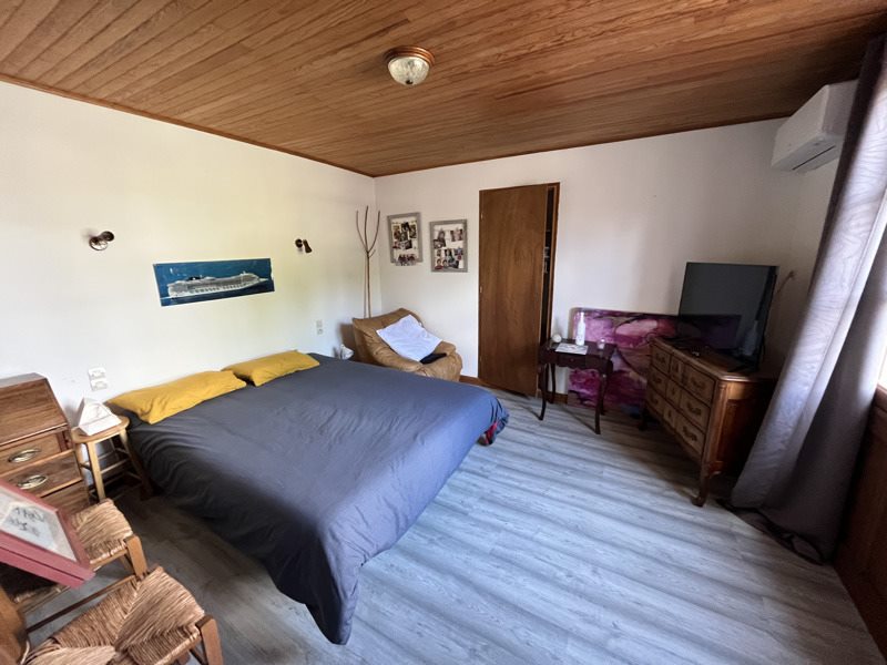 Vente Maison VERTEUIL SUR CHARENTE - 9 pièces -245 m² - (16510)