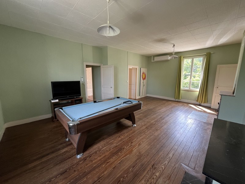 Vente Maison VERTEUIL SUR CHARENTE - 9 pièces -245 m² - (16510)