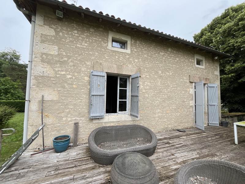 Vente Maison POURSAC - 4 pièces -124 m² - (16700)