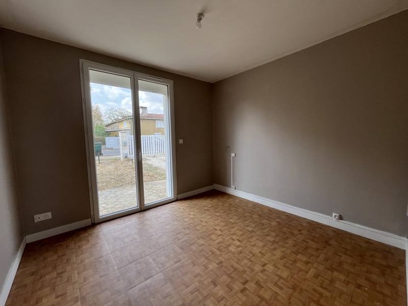 Vente Maison TAIZE AIZIE - 6 pièces -152 m² - (16700)