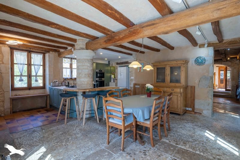 Vente Maison NANTEUIL EN VALLEE - 9 pièces -294 m² - (16700)