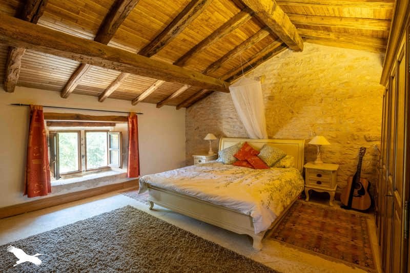 Vente Maison NANTEUIL EN VALLEE - 9 pièces -294 m² - (16700)