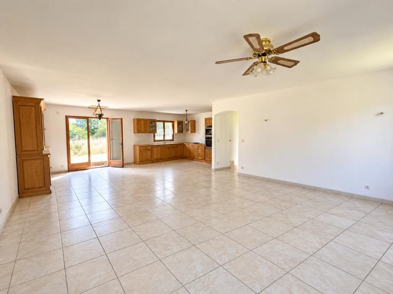 Vente Maison Nanteuil-en-Vallée - 4 pièces -110 m² - (16700)