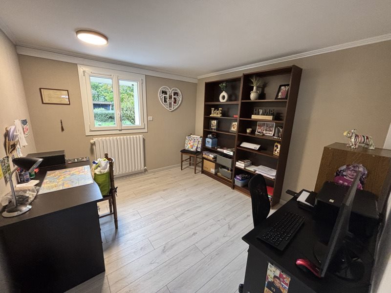 Vente Maison Montjean - 7 pièces -169 m² - (16240)