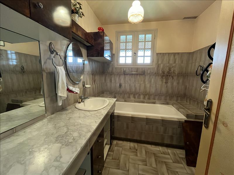 Vente Maison RIVIERES - 4 pièces -78 m² - (16110)