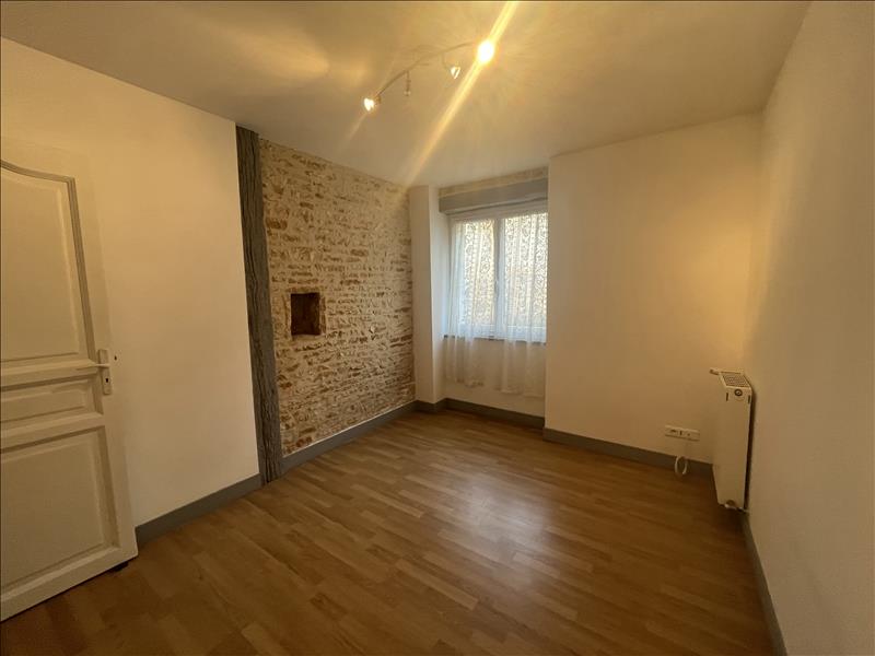 Vente Maison AGRIS - 8 pièces -190 m² - (16110)