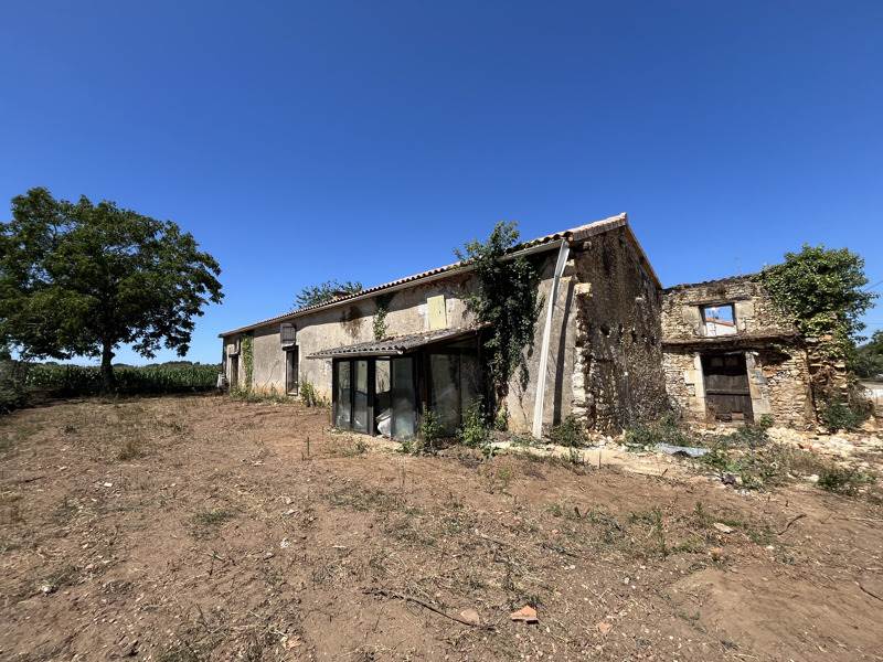 Vente Maison RIVIERES - 4 pièces -180 m² - (16110)