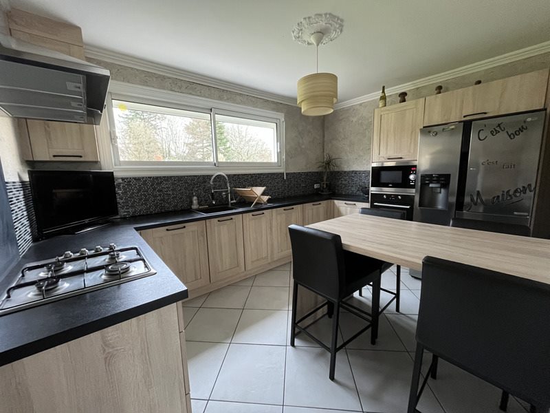 Vente Maison RIVIERES - 5 pièces -129 m² - (16110)