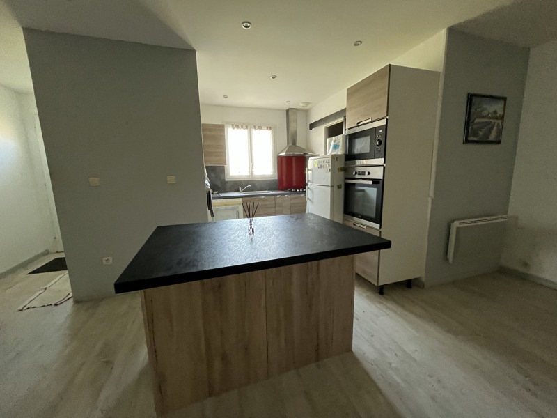 Vente Maison VAL DE BONNIEURE - 6 pièces -92 m² - (16230)