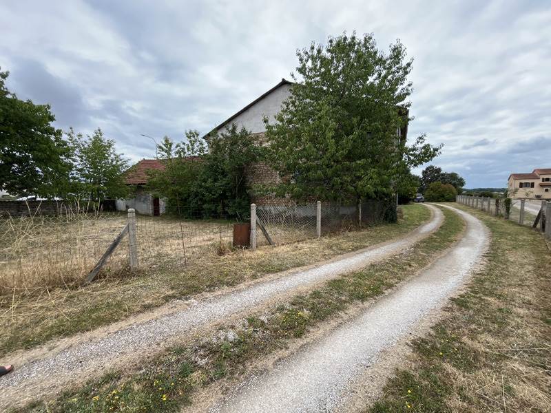 Vente Grange RIVIERES - 1 pièce -190 m² - (16110)