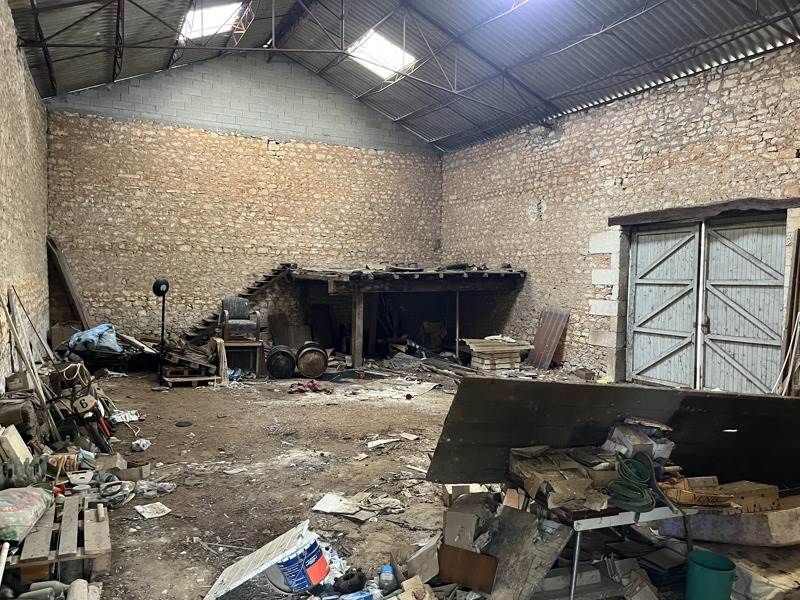 Vente Grange RIVIERES - 1 pièce -190 m² - (16110)