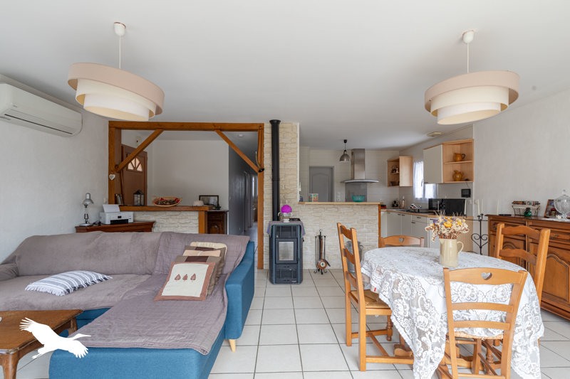 Vente Maison AGRIS - 5 pièces -96 m² - (16110)