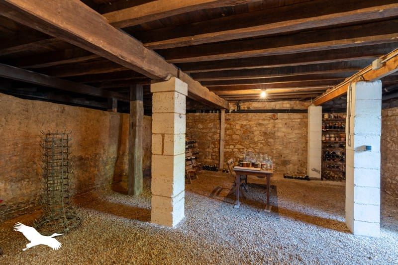 Vente Maison LA ROCHEFOUCAULD EN ANGOUMOIS - 6 pièces -203 m² - (16110)