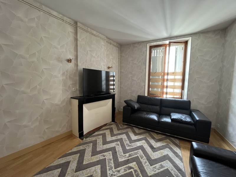 Vente Immeuble LA ROCHEFOUCAULD EN ANGOUMOIS - -  155 m² - (16110)