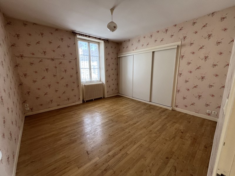 Vente Maison LA ROCHEFOUCAULD EN ANGOUMOIS - 4 pièces -88 m² - (16110)
