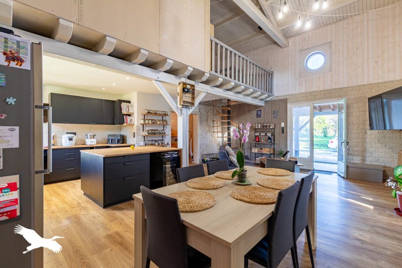 Vente Maison LA ROCHEFOUCAULD EN ANGOUMOIS - 6 pièces -147 m² - (16110)