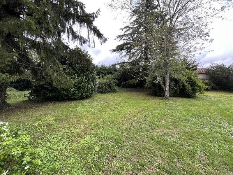 Vente Maison LES PINS - 4 pièces -118 m² - (16260)