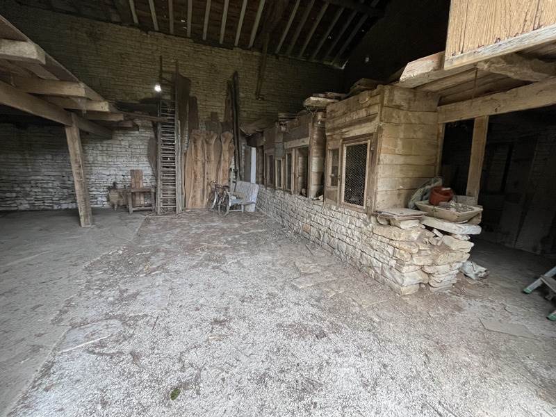 Vente Maison COULGENS - 5 pièces -300 m² - (16560)