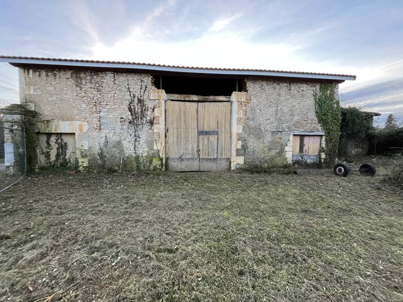 Vente Maison LA ROCHETTE - 2 pièces -102 m² - (16110)