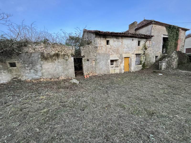 Vente Maison LA ROCHETTE - 2 pièces -102 m² - (16110)