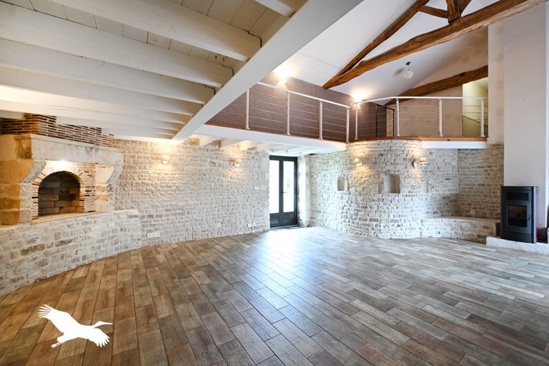 Vente Maison JAULDES - 6 pièces -226 m² - (16560)