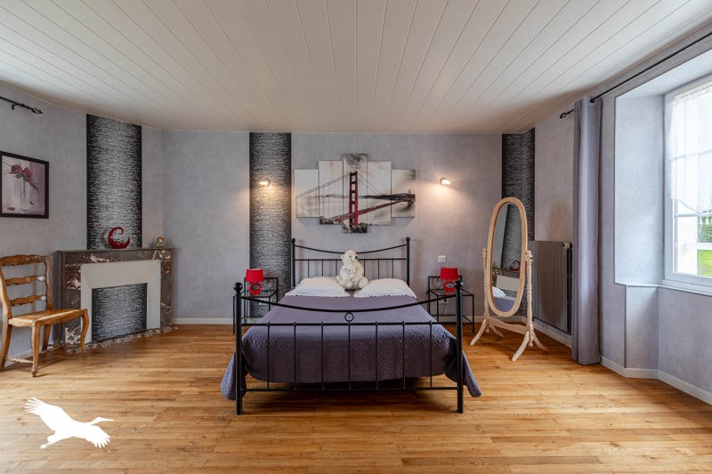 Vente Maison AGRIS - 7 pièces -207 m² - (16110)