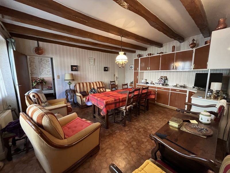 Vente Immeuble LA ROCHEFOUCAULD EN ANGOUMOIS - -  442 m² - (16110)