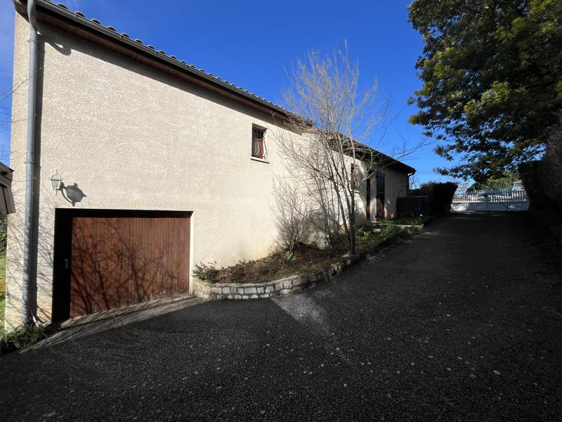 Vente Maison LA ROCHEFOUCAULD EN ANGOUMOIS - 5 pièces -92 m² - (16110)