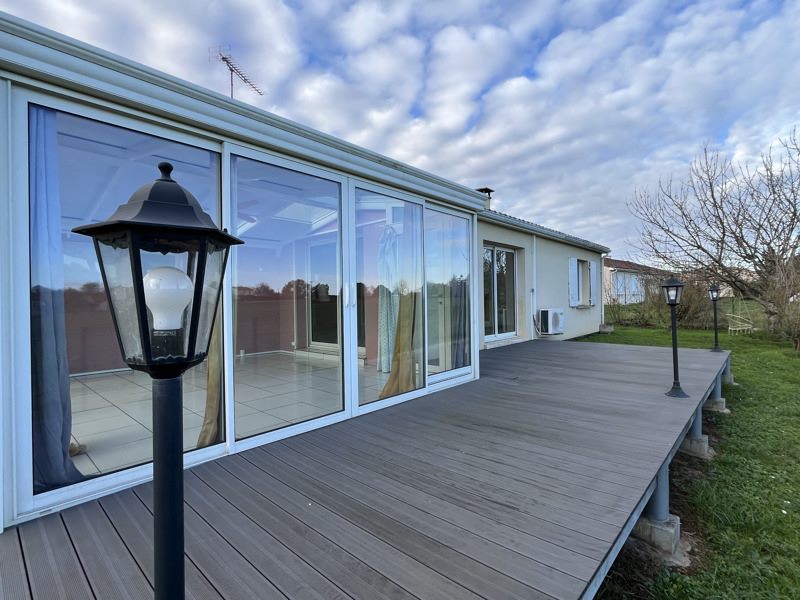 Vente Maison VAL DE BONNIEURE - 5 pièces -110 m² - (16230)