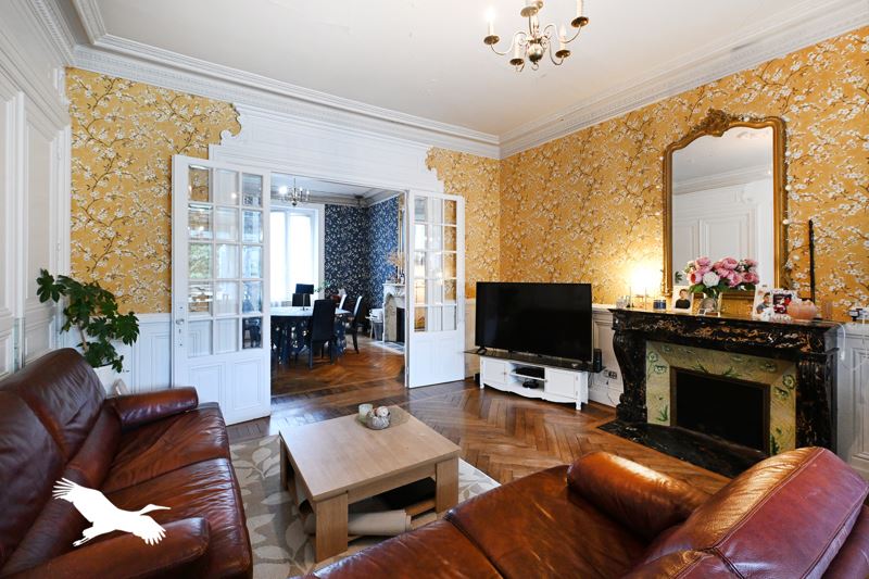 Vente Maison CHASSENEUIL SUR BONNIEURE - 10 pièces -308 m² - (16260)