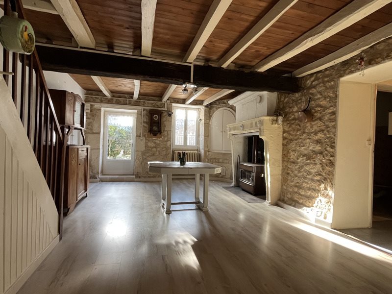 Vente Maison AGRIS - 4 pièces -84 m² - (16110)