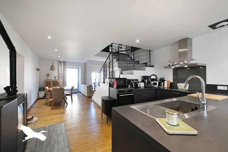Vente Maison LA ROCHEFOUCAULD EN ANGOUMOIS - 5 pièces -140 m² - (16110)