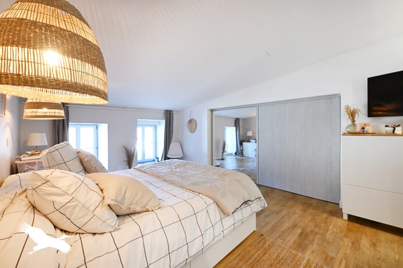 Vente Maison LA ROCHEFOUCAULD EN ANGOUMOIS - 5 pièces -140 m² - (16110)