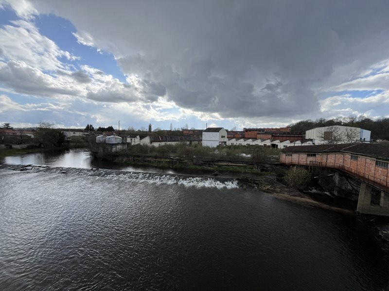 Vente Appartement LA ROCHEFOUCAULD EN ANGOUMOIS - 3 pièces -64 m² - (16110)