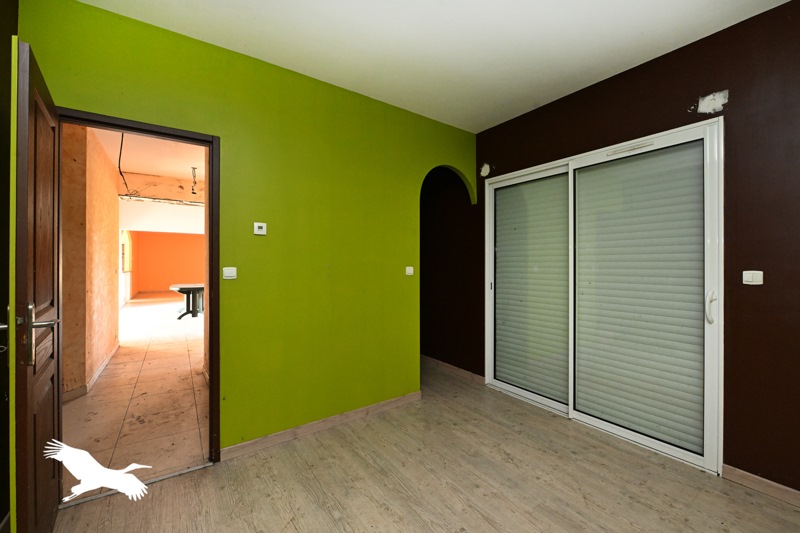 Vente Maison BUNZAC - 5 pièces -174 m² - (16110)