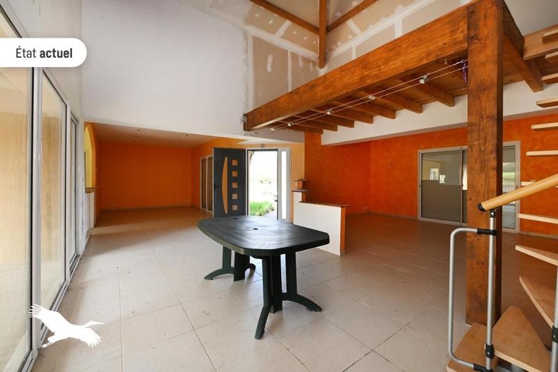 Vente Maison BUNZAC - 5 pièces -174 m² - (16110)