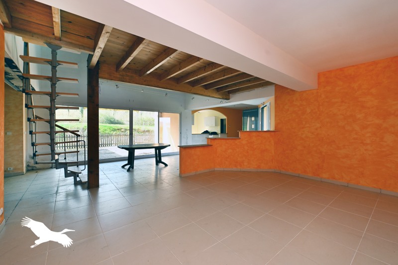 Vente Maison BUNZAC - 5 pièces -174 m² - (16110)