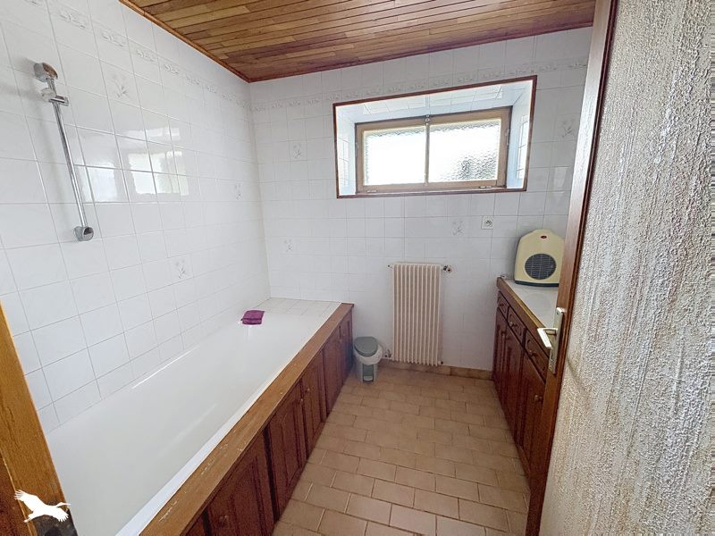Vente Maison ST SORNIN - 5 pièces -86 m² - (16220)